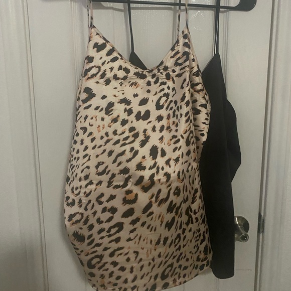 Bundle of 2 Silky Cami great with work Blazers - Picture 1 of 5